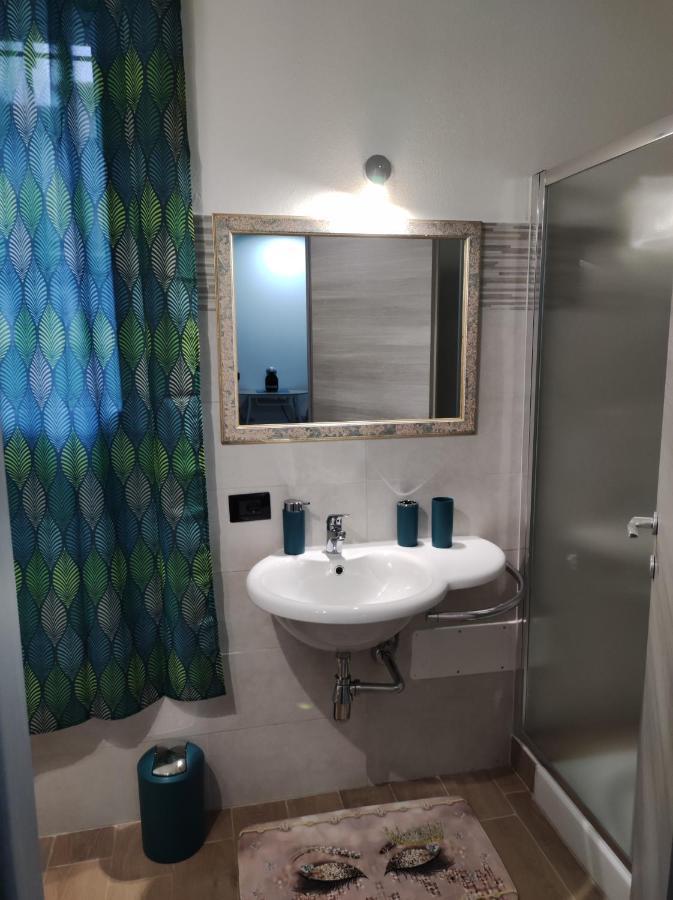 A Casa Di Lina Hotel Olbia Buitenkant foto