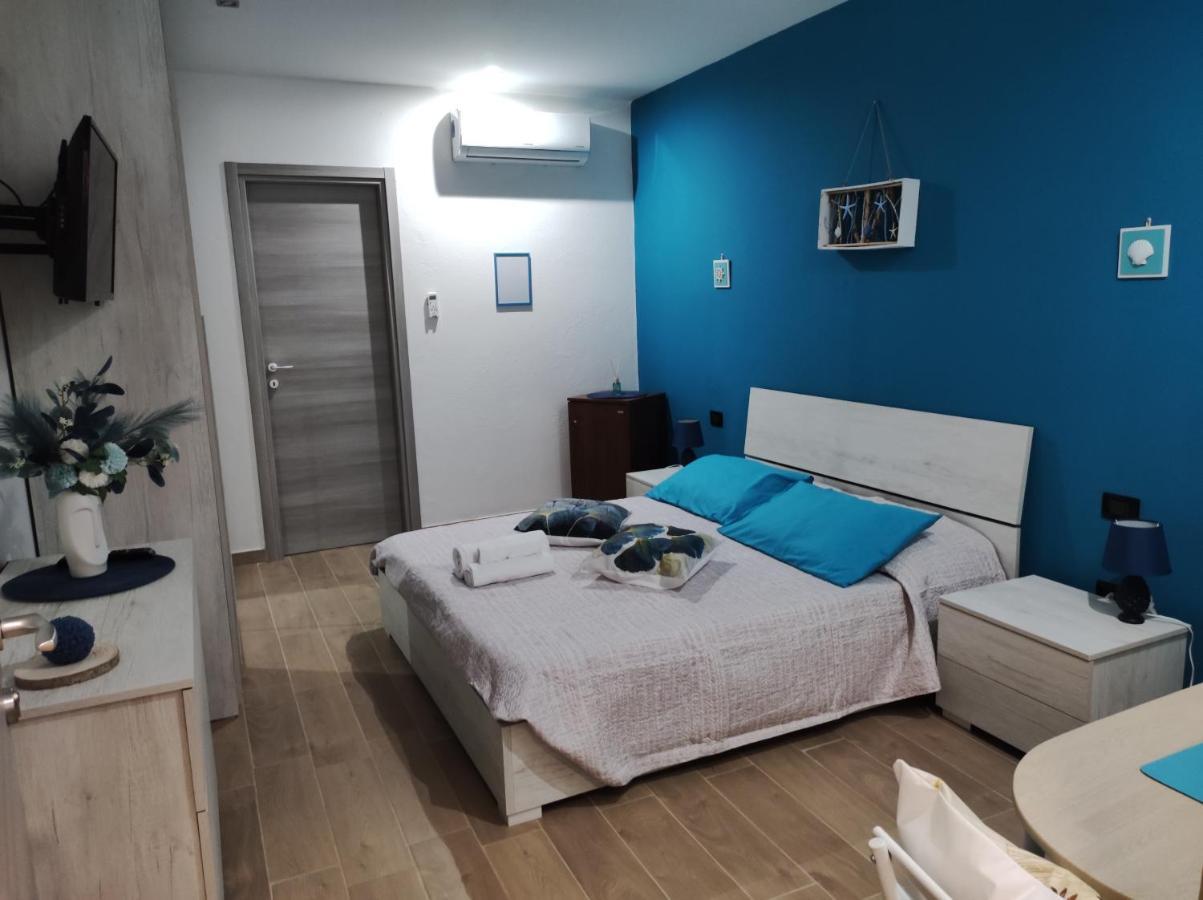 A Casa Di Lina Hotel Olbia Buitenkant foto