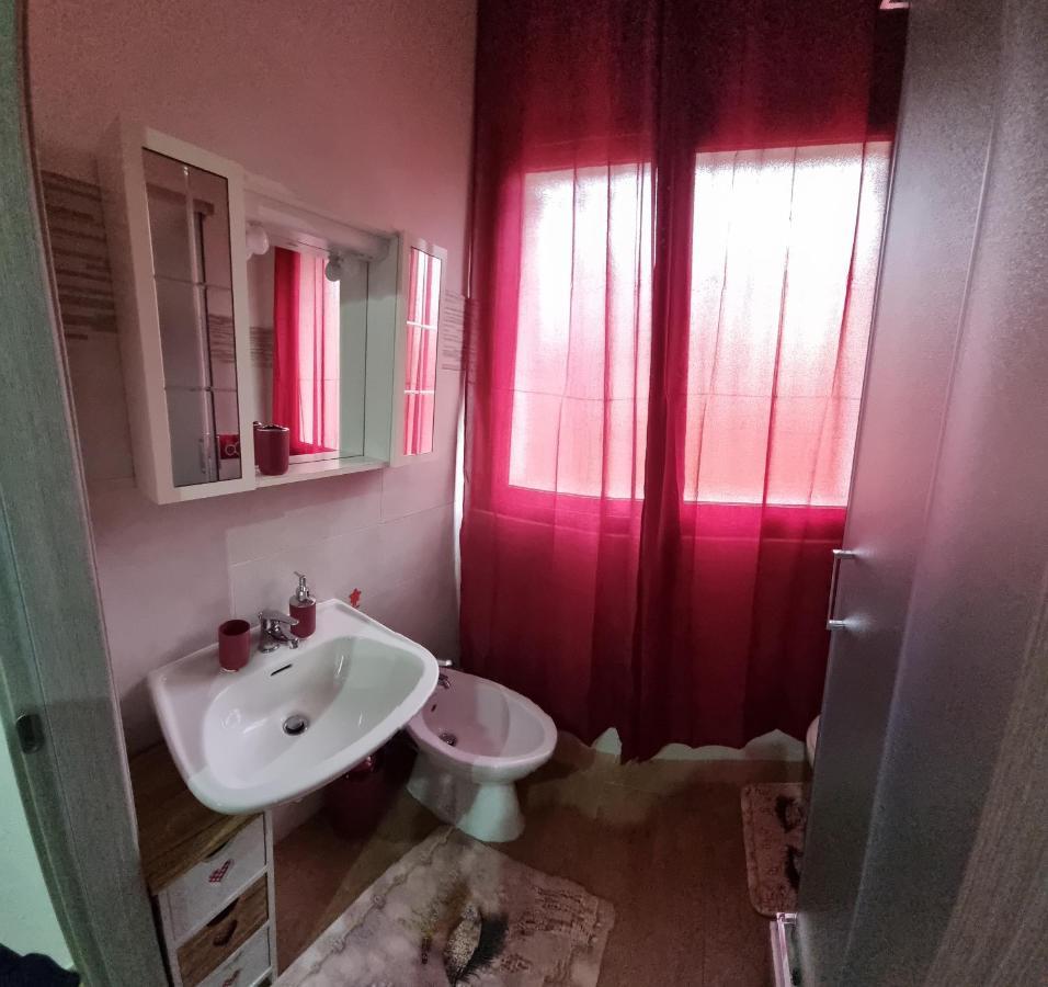 A Casa Di Lina Hotel Olbia Buitenkant foto
