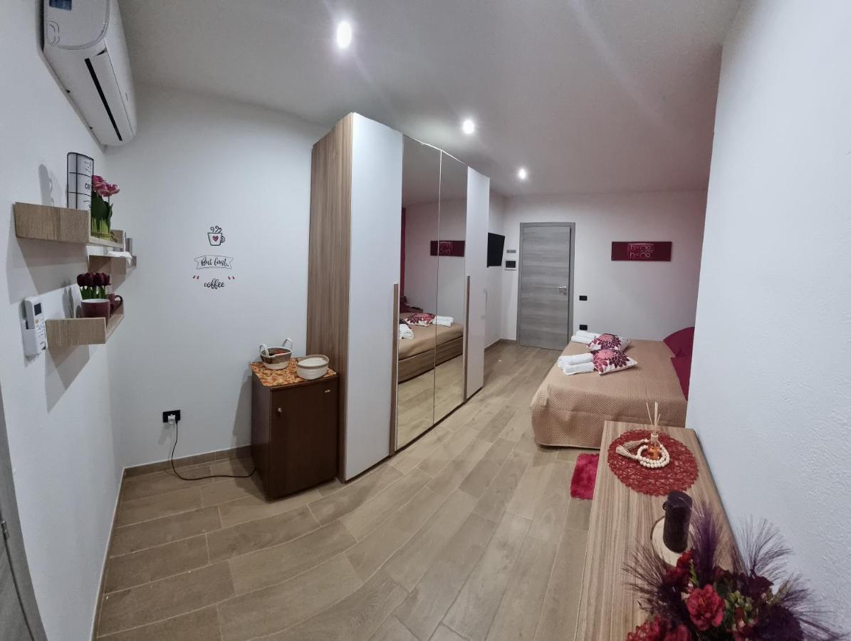 A Casa Di Lina Hotel Olbia Buitenkant foto