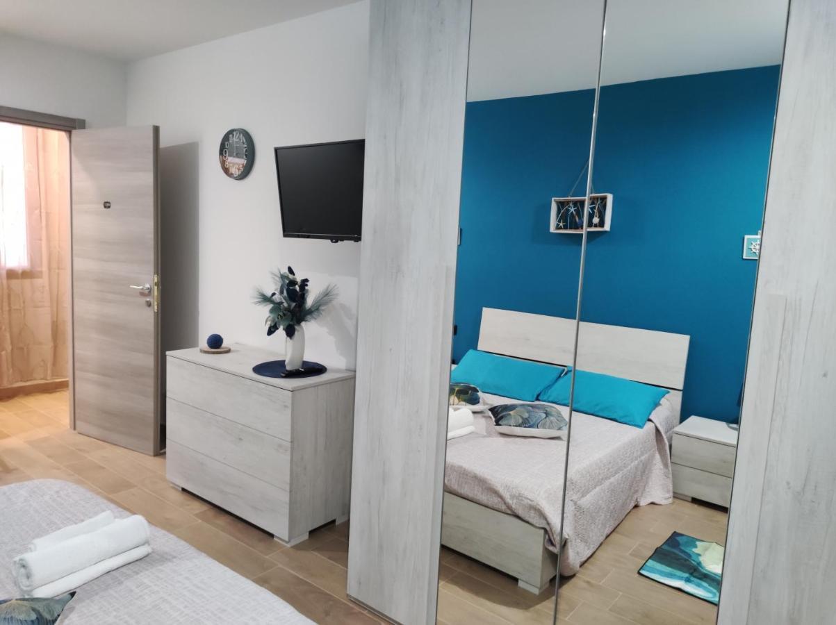 A Casa Di Lina Hotel Olbia Buitenkant foto